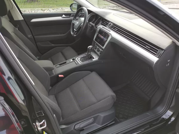 Volkswagen Passat 2,0TDI DSG110kW ACC MATRIX LED - foto 25