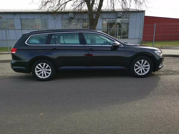 Volkswagen Passat 2,0TDI DSG110kW ACC MATRIX LED - foto 4