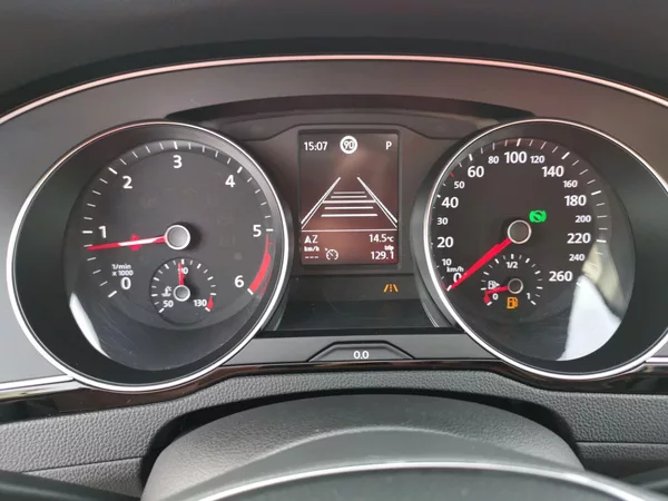 Volkswagen Passat 2,0TDI DSG110kW ACC MATRIX LED - foto 45