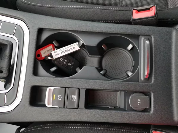 Volkswagen Passat 2,0TDI DSG110kW ACC MATRIX LED - foto 61