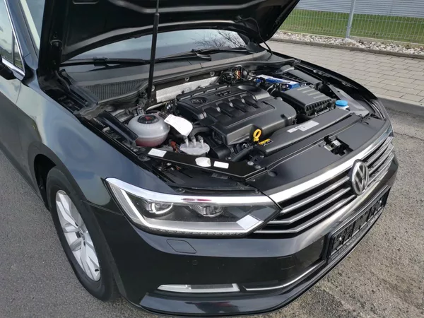 Volkswagen Passat 2,0TDI DSG110kW ACC MATRIX LED - foto 73