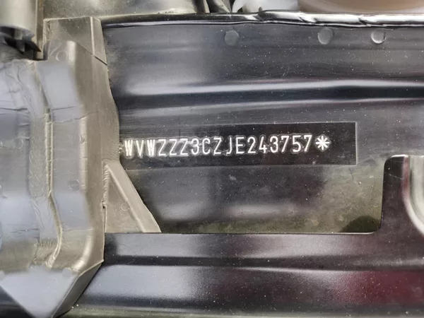 Volkswagen Passat 2,0TDI DSG110kW ACC MATRIX LED - foto 77