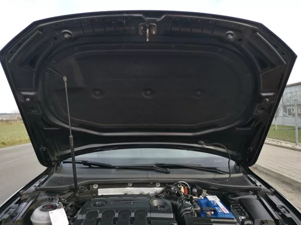 Volkswagen Passat 2,0TDI DSG110kW ACC MATRIX LED - foto 78