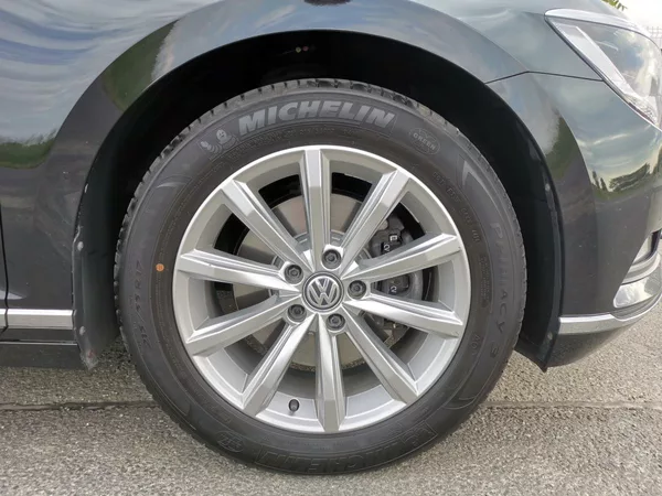 Volkswagen Passat HIGHLINE*110KW*LED*ALCANTARA* - foto 12