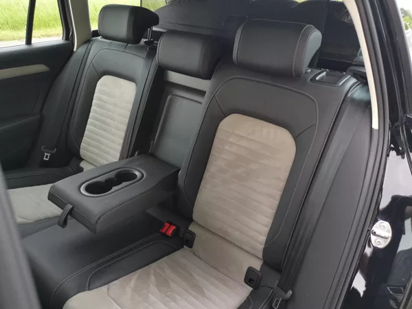 Volkswagen Passat HIGHLINE*110KW*LED*ALCANTARA* - foto 41