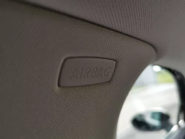 Volkswagen Passat HIGHLINE*110KW*LED*ALCANTARA* - foto 47