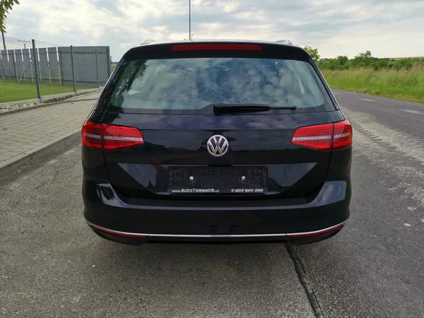 Volkswagen Passat HIGHLINE*110KW*LED*ALCANTARA* - foto 6