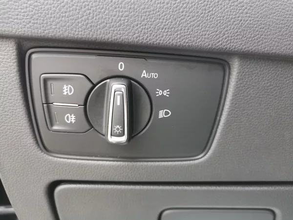 Volkswagen Passat HIGHLINE*110KW*LED*ALCANTARA* - foto 62