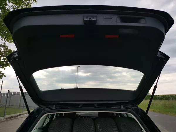 Volkswagen Passat HIGHLINE*110KW*LED*ALCANTARA* - foto 72