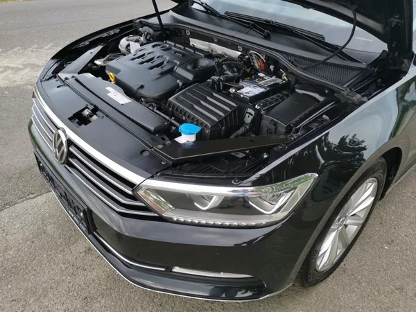 Volkswagen Passat HIGHLINE*110KW*LED*ALCANTARA* - foto 78