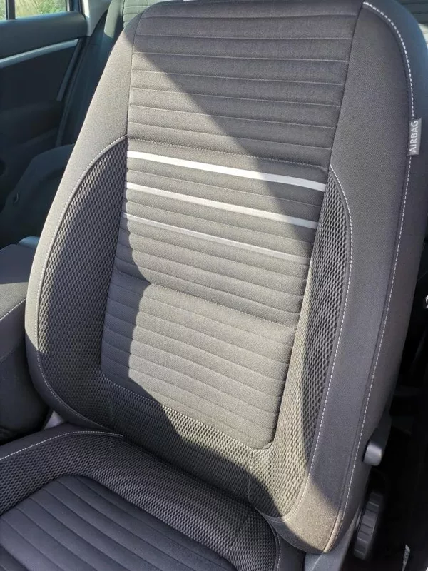 Volkswagen Tiguan 2,0TDI 130kW DSG ICUP 4x4 1MAJ - foto 24