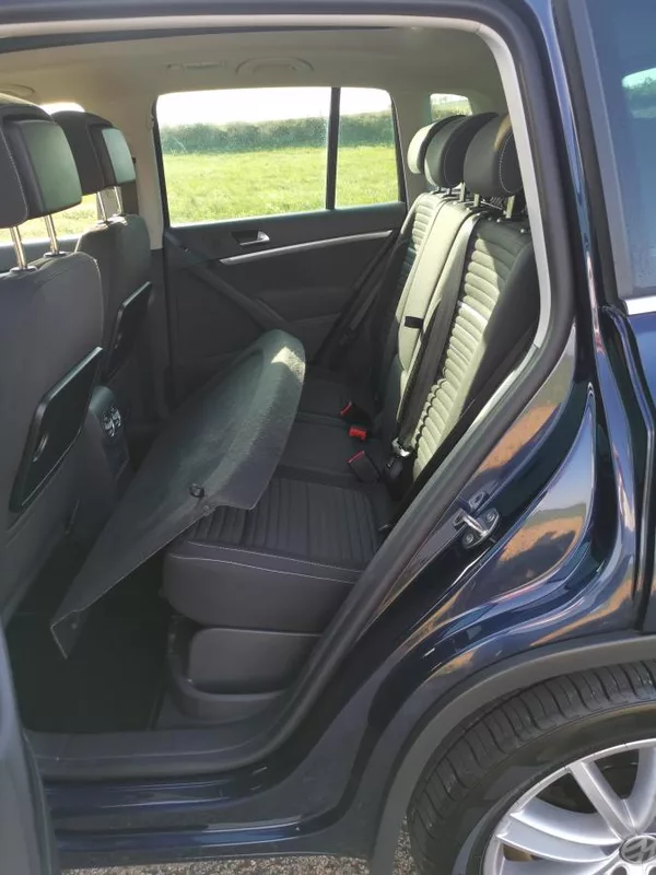 Volkswagen Tiguan 2,0TDI 130kW DSG ICUP 4x4 1MAJ - foto 37