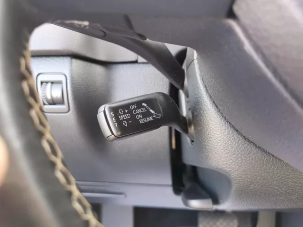 Volkswagen Tiguan 2,0TDI 130kW DSG ICUP 4x4 1MAJ - foto 47