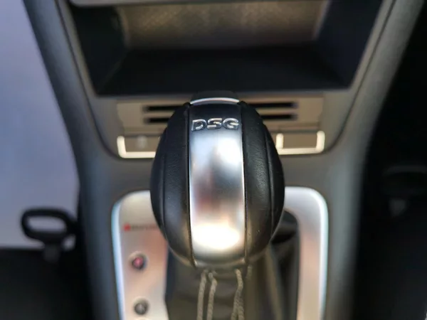 Volkswagen Tiguan 2,0TDI 130kW DSG ICUP 4x4 1MAJ - foto 62