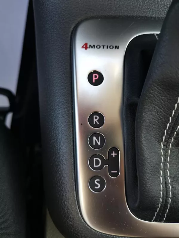 Volkswagen Tiguan 2,0TDI 130kW DSG ICUP 4x4 1MAJ - foto 63