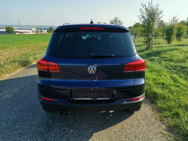 Volkswagen Tiguan 2,0TDI 130kW DSG ICUP 4x4 1MAJ - foto 7