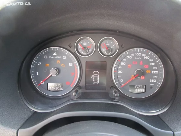Audi A3 1,2TSI-77KW-NOVÁ STK+OLEJ - foto 16