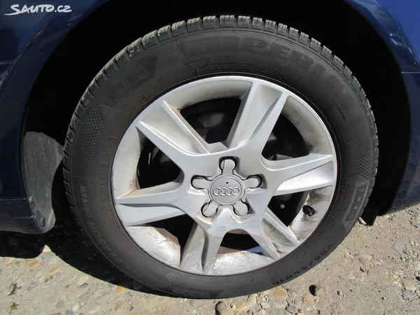 Audi A3 1,2TSI-77KW-NOVÁ STK+OLEJ - foto 9