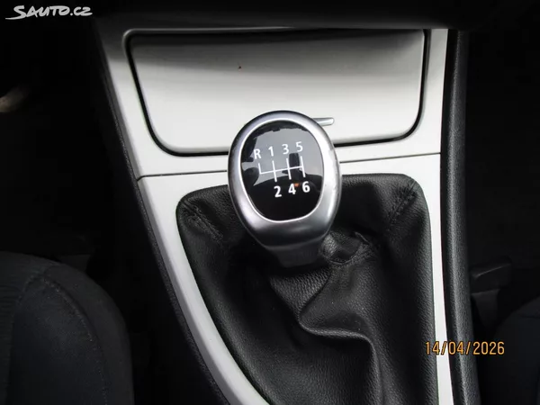 BMW Řada 1 2,0 - 90KW-NOVÁ STK+OLEJ - foto 19