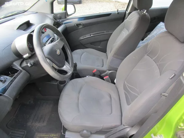 Chevrolet Spark 1,0 - 50KW - NOVÁ STK - foto 6