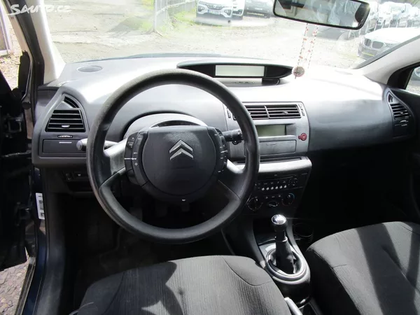 Citroën C4 1,6 - 88KW - NOVÁ STK+OLEJ - foto 10