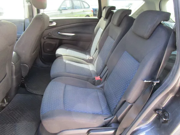 Ford S-MAX 2,0TDCi-96KW-AUTOMAT - foto 15