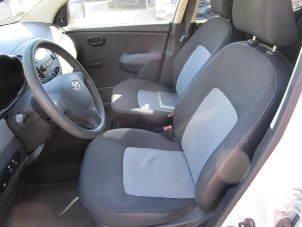 Hyundai i10 - foto 8