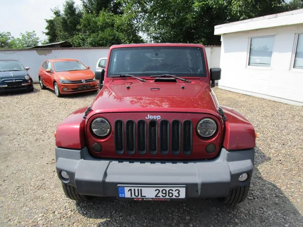 Jeep Wrangler 2,8D-147KW-4x4+NOVÝ OLEJ - foto 2