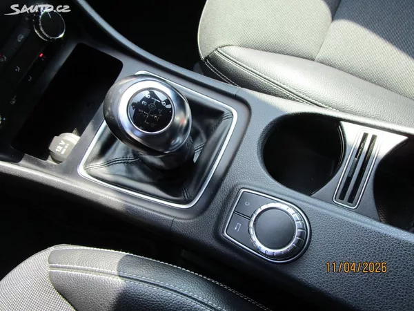 Mercedes-Benz Třídy A 1,6-90KW-NOVÝ OLEJ+FILTRY - foto 25