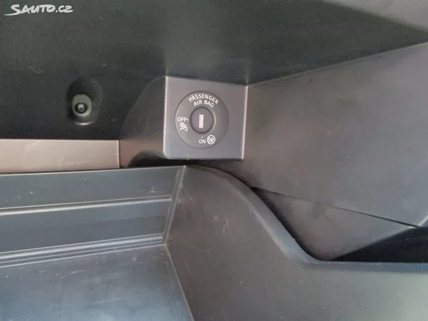 Nissan Qashqai 1,6DCI-96KW-AUTOMAT - foto 25