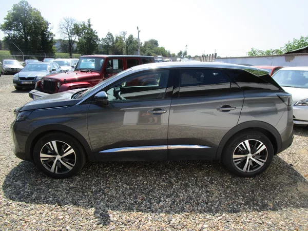 Peugeot 3008 1,2-96KW-1.MAJTIEL-NAJ-1.400KM - foto 4