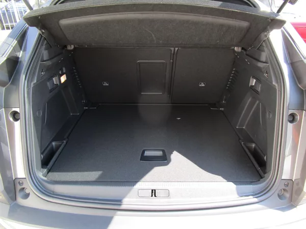 Peugeot 3008 1,2-96KW-1.MAJTIEL-NAJ-1.400KM - foto 8