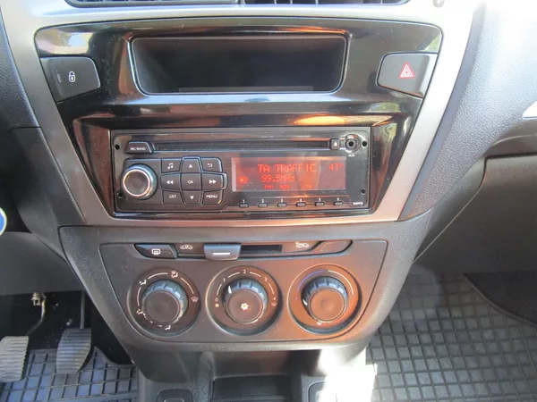 Peugeot 301 KOUPEN V ČR - MÁLO NAJ. KM - foto 15
