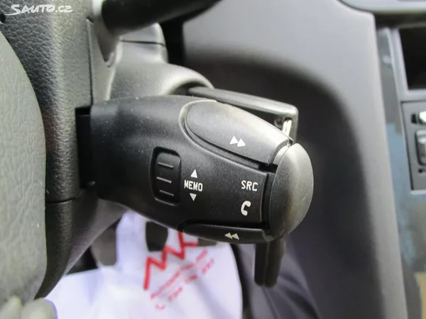 Peugeot 5008 1,6 - 115KW - NOVÁ STK - foto 24
