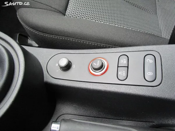 Seat Leon 1,4TSI-92KW-LINEAR- NOVÁ STK - foto 25