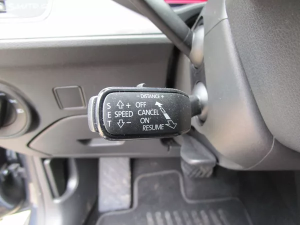 Seat Leon 1,5TSI-DSG-110KW-NOVÝ OLEJ - foto 19