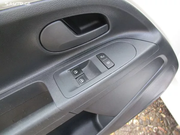 Seat Mii 1,0 - 44KW - NOVÁ STK+OLEJ - foto 15