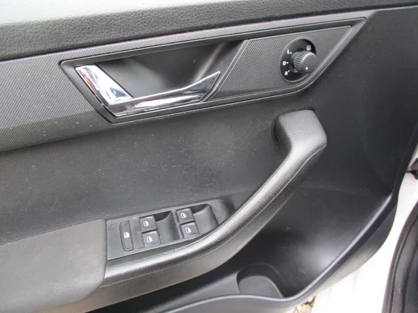 Škoda Fabia - foto 13