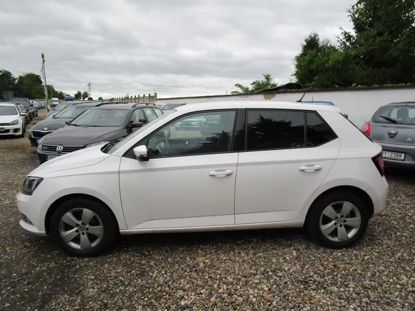 Škoda Fabia - foto 3