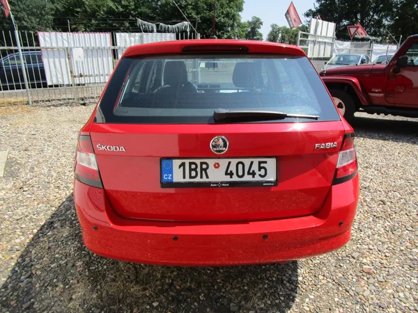 Škoda Fabia 1,2 - 66KW - KOUPENA V ČR - foto 4