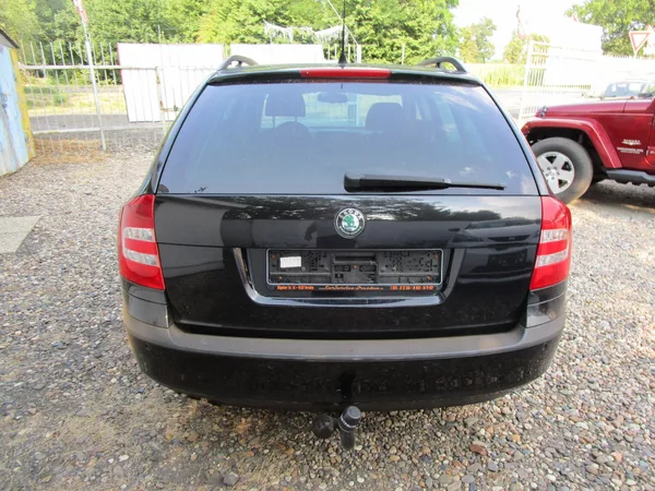 Škoda Octavia 2,0-110KW-NOVÁ STK - foto 4