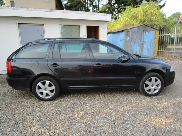 Škoda Octavia 2,0-110KW-NOVÁ STK - foto 5