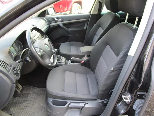 Škoda Octavia 2,0-110KW-NOVÁ STK - foto 7