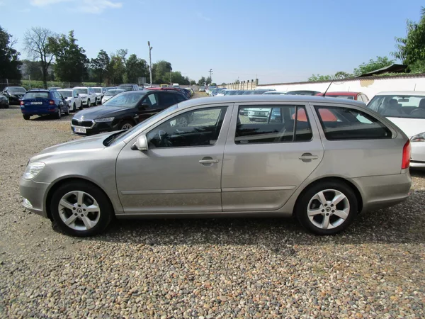 Škoda Octavia 1,2TSI-77KW-KOUPENA V ČR - foto 3