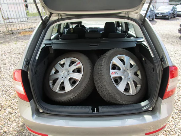 Škoda Octavia 1,2TSI-77KW-KOUPENA V ČR - foto 7