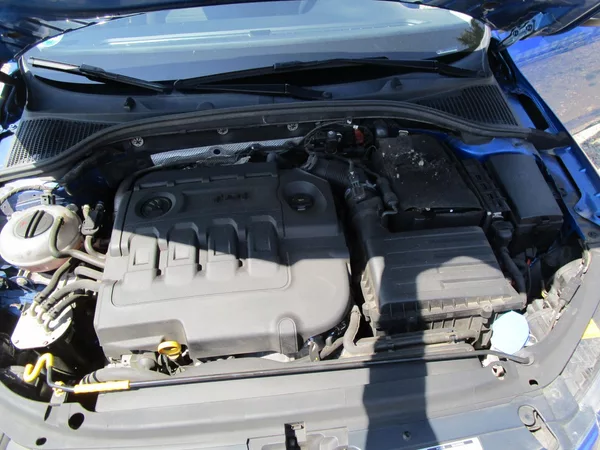 Škoda Octavia 1,6TDI-66KW- KOUPENA V ČR - foto 13