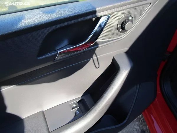 Škoda Rapid 1,2TSI-63KW-NOVÉ KOTOUČE+PRUŽ - foto 13