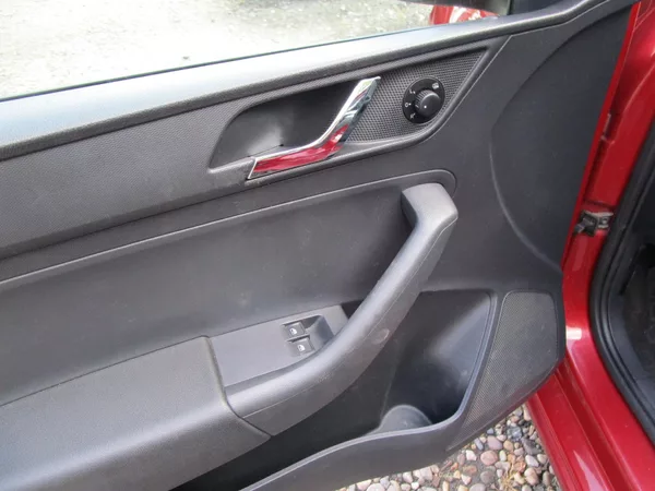 Škoda Rapid - foto 11