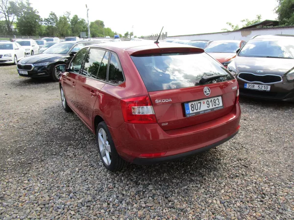 Škoda Rapid - foto 4