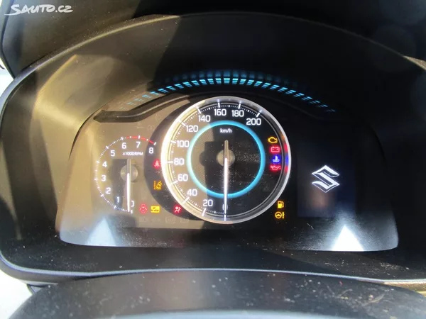 Suzuki Ignis 1,2 - 66KW - AUTOMAT - foto 16
